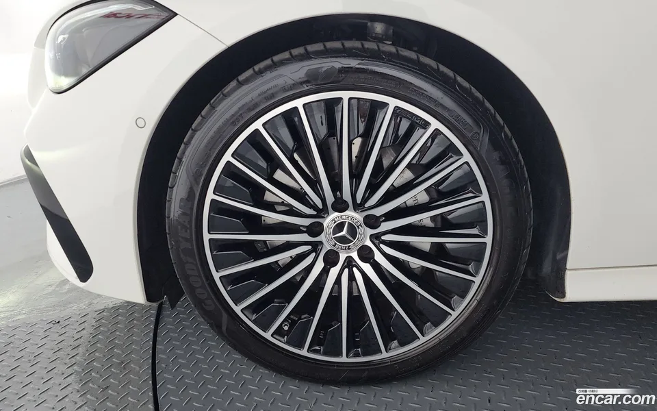 Mercedes-Benz CLE-Class CLE200 2024 — миниатюра 5