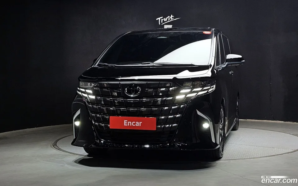 Toyota Alphard 2.5 HEV AWD 2025 — миниатюра 3