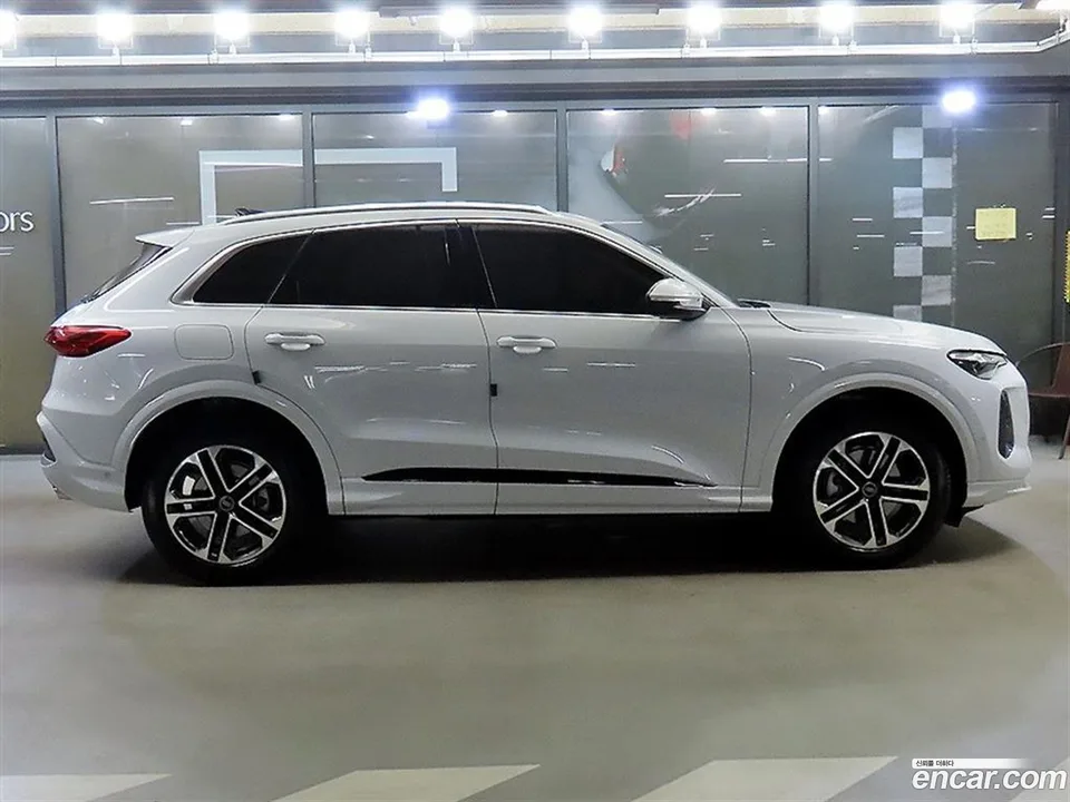 Audi Q5 (80A) 40 TFSI 2025 — миниатюра 3
