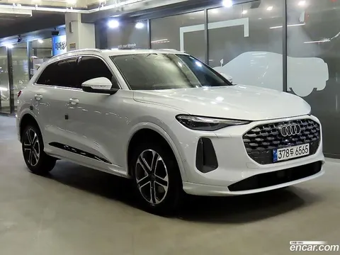 Audi Q5 (80A) 2025 купить в Москве