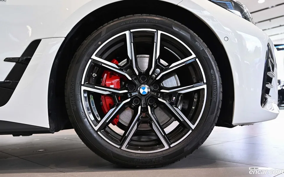 BMW 4 Series 420i M 2025 — миниатюра 4
