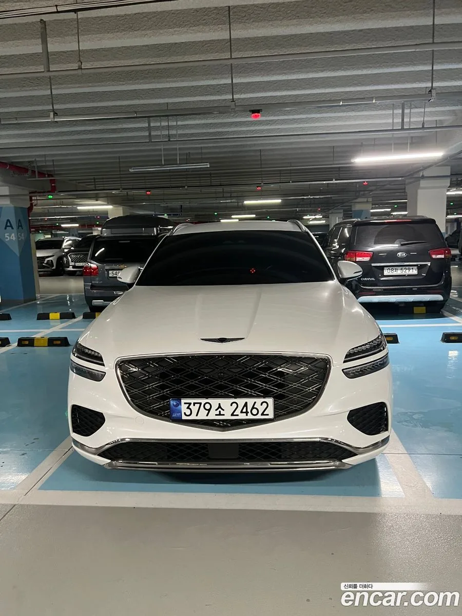 Genesis GV70 2.5T AWD 2025 — фото 1, купить с доставкой в Москву