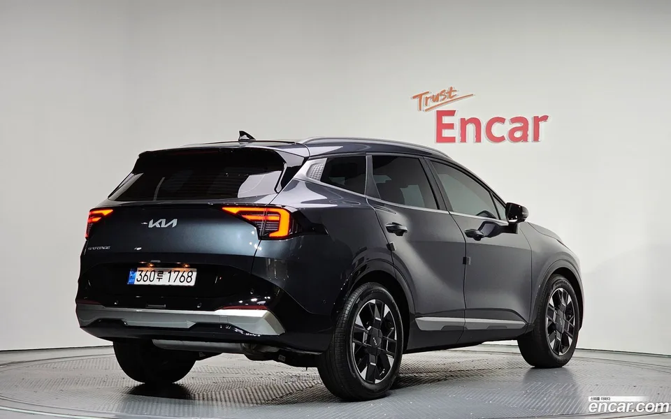 Kia Sportage 1.6 2WD 2024 — миниатюра 2