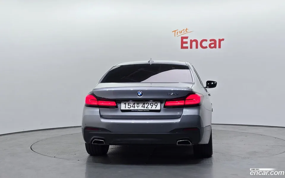 BMW 5 Series 530i M 2022 — миниатюра 4