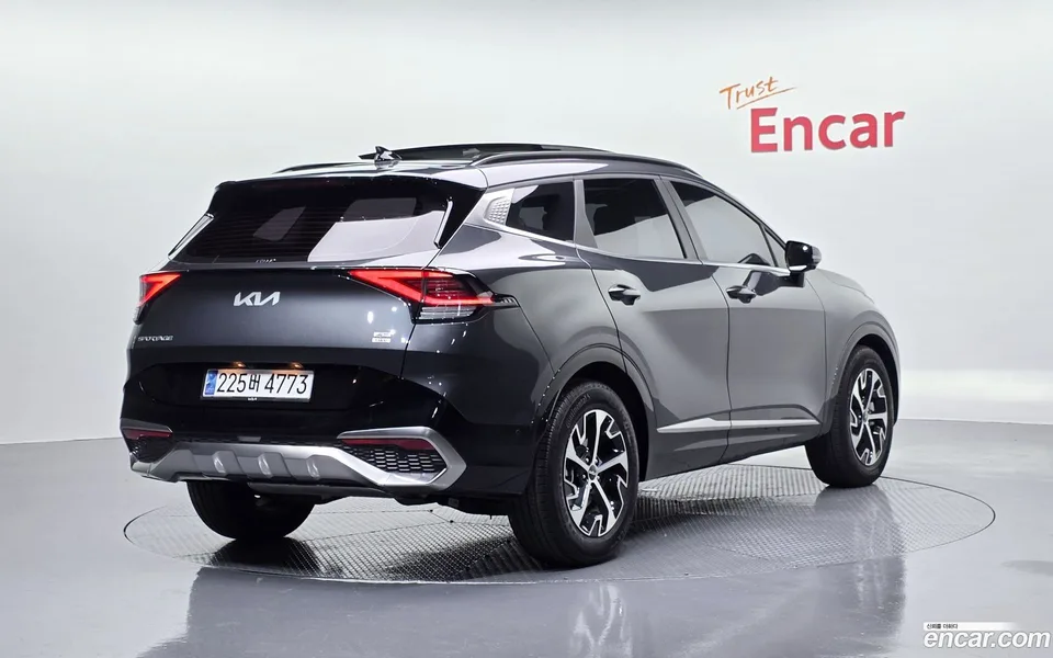 Kia Sportage Hybrid 4WD 2023 — миниатюра 2