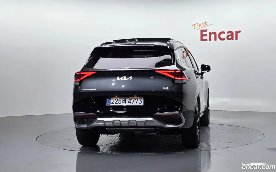 Kia Sportage Hybrid 4WD 2023 — миниатюра 4