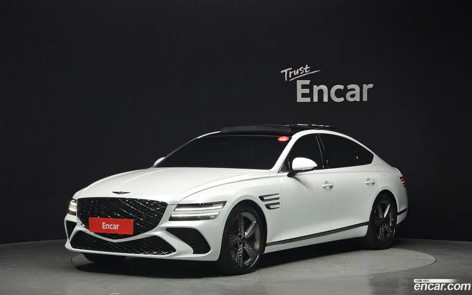 Genesis G80 3.5 AWD 2025 — фото 1, купить с доставкой в Москву