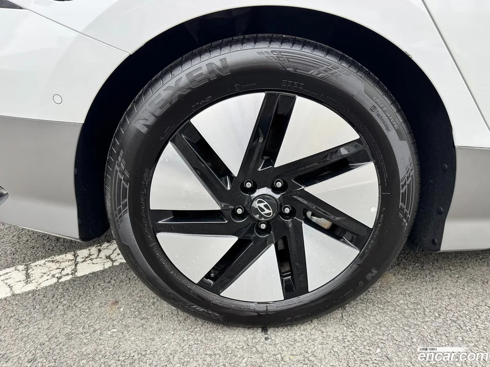 Hyundai Ioniq 6 2025 — миниатюра 5