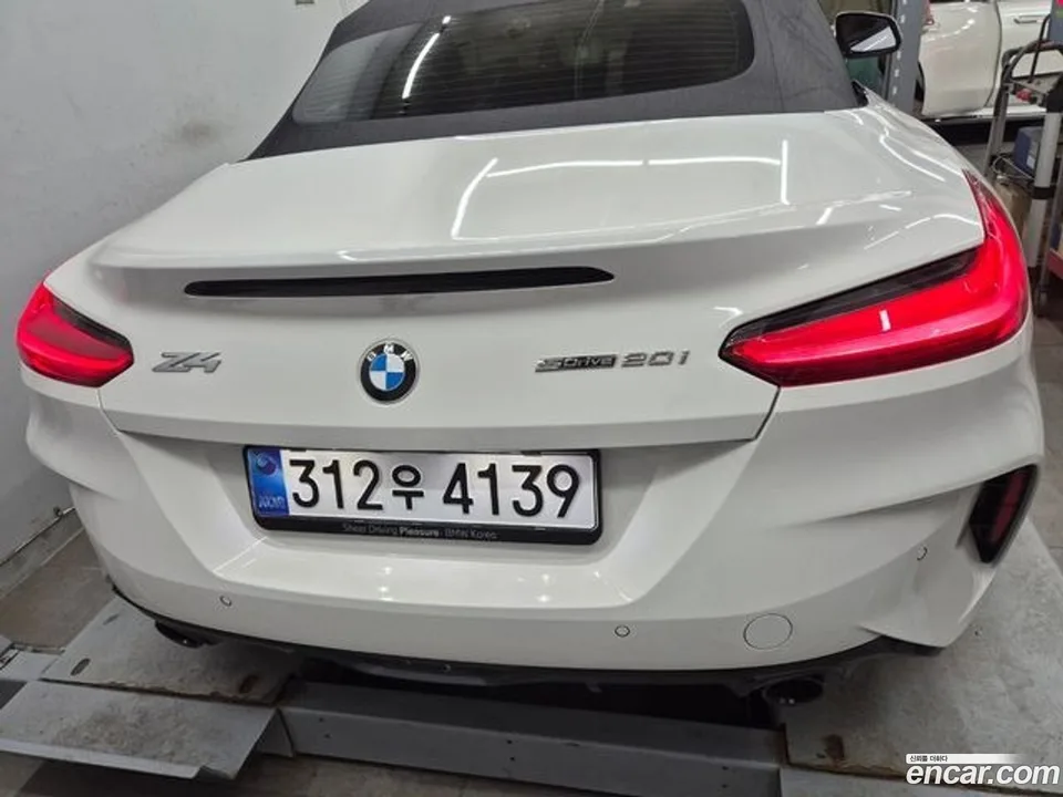 BMW Z4 sDrive20i M 2025 — миниатюра 2