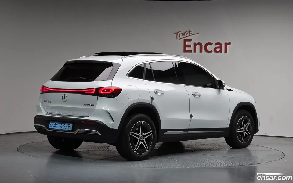 Mercedes-Benz EQA EQA250 AMG 2022 — миниатюра 2