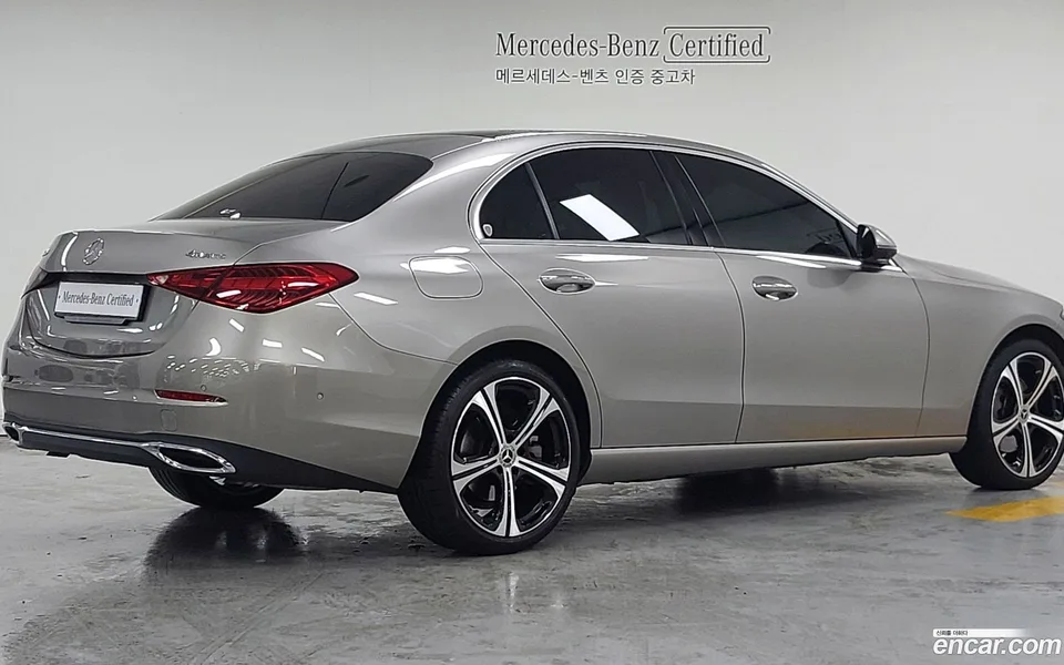 Mercedes-Benz C-Class C300 4MATIC 2023 — миниатюра 2