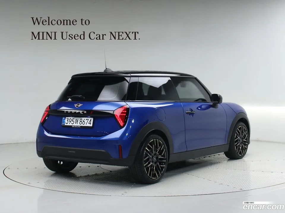 MINI Cooper S 2025 — миниатюра 2