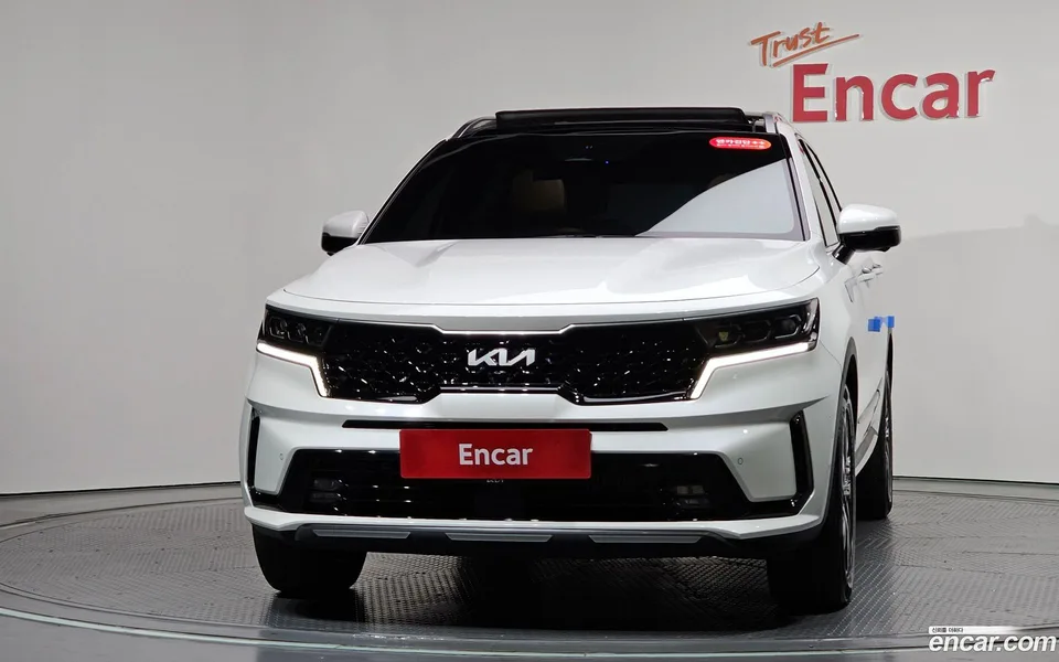 Kia Sorento HEV 1.6 2WD 2023 — миниатюра 3