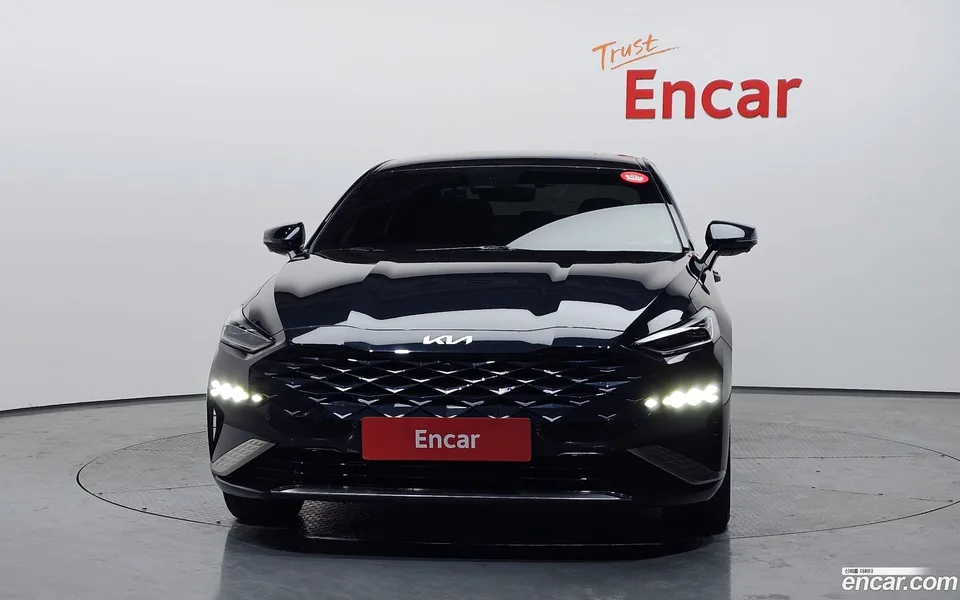 Kia K8 Hybrid 2023 — миниатюра 3