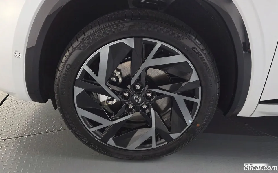 Renault Samsung Grand Koleos 1.5 E-TECH 2WD 2025 — миниатюра 5