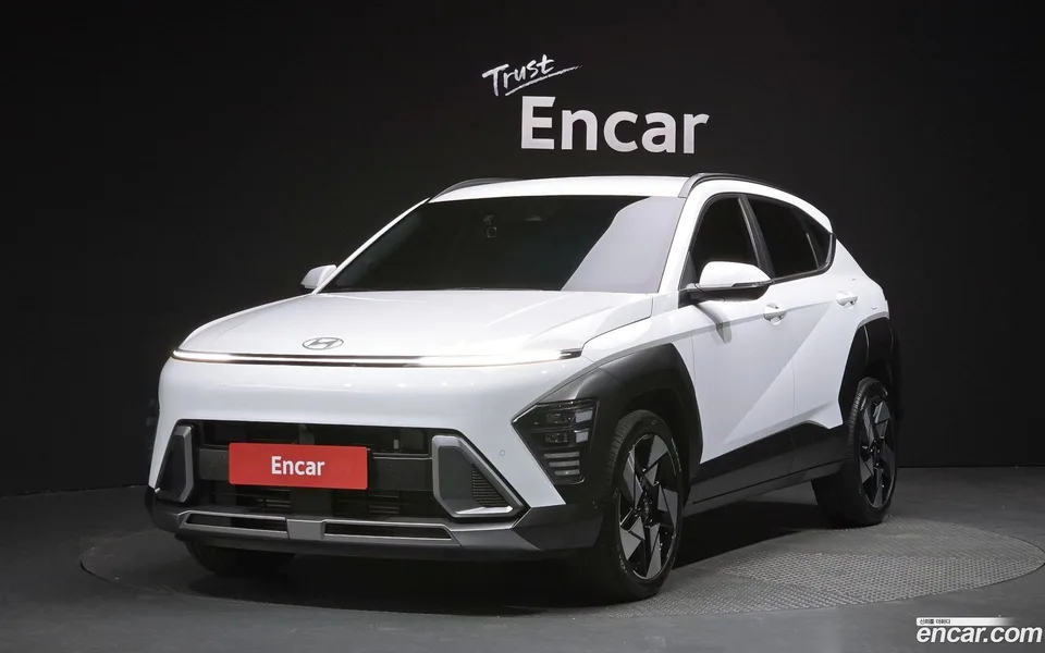 Hyundai Kona 1.6 2WD 2024 — фото 1, купить с доставкой в Москву
