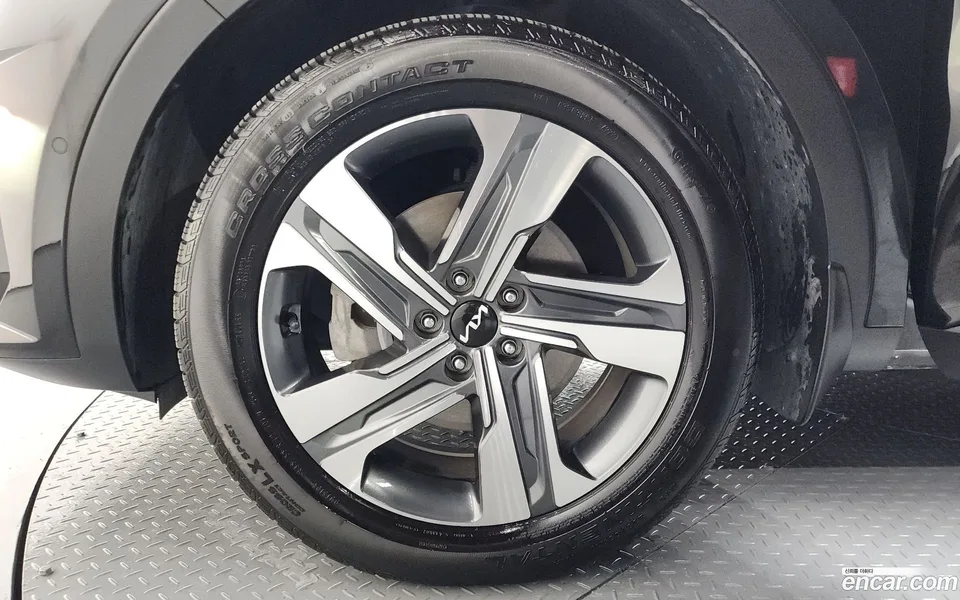 Kia Sorento HEV 1.6 2WD 2023 — миниатюра 5