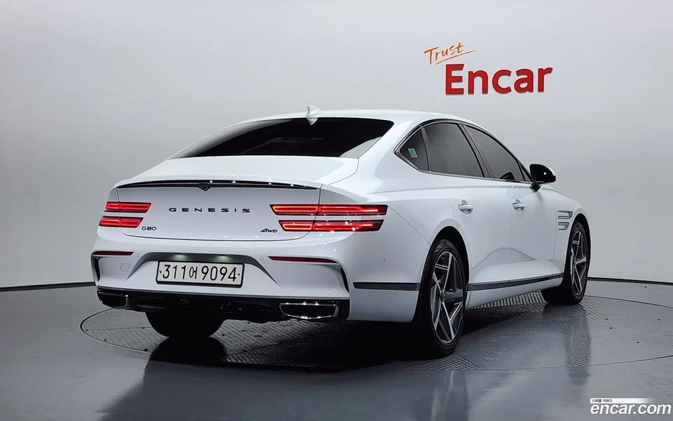 Genesis G80 2.5 AWD 2023 — миниатюра 2