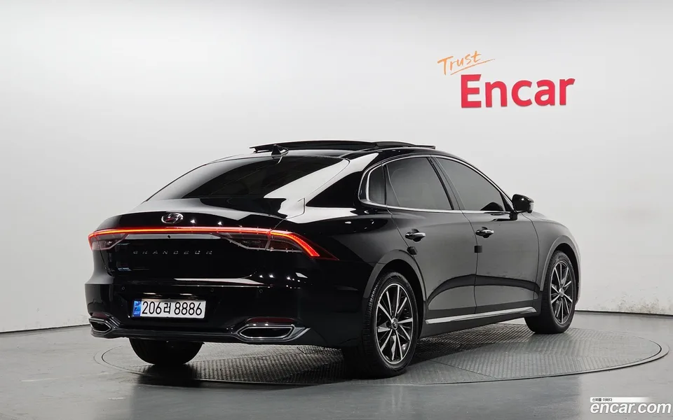 Hyundai Grandeur IG 2.5 2022 — миниатюра 2
