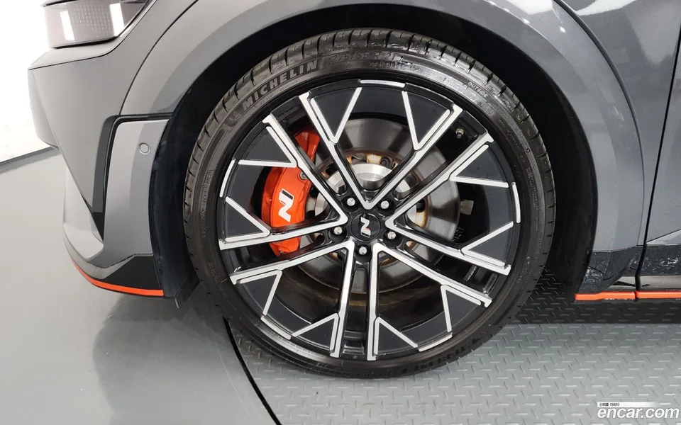 Hyundai Ioniq 5 N 2024 — миниатюра 5