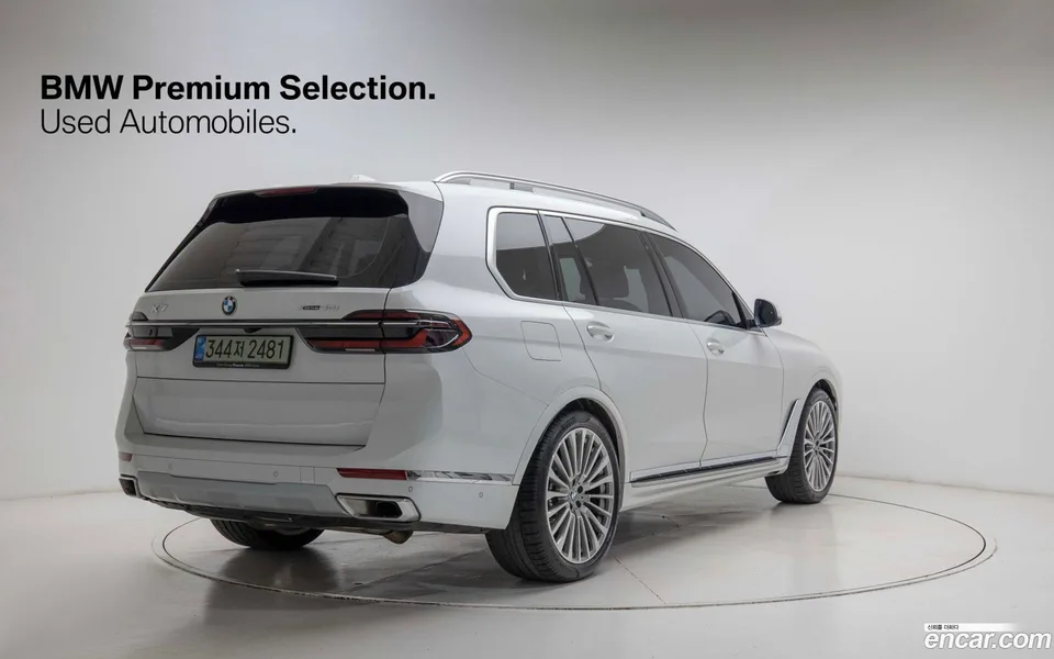 BMW X7 xDrive 40i 7 2025 — миниатюра 2