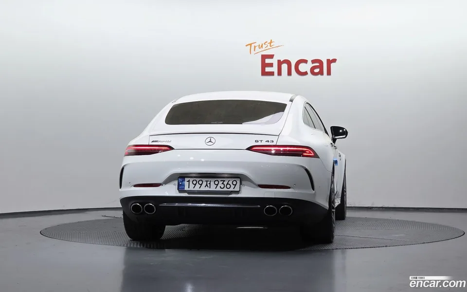 Mercedes-Benz AMG GT 4 43 4MATIC+ 2022 — миниатюра 4