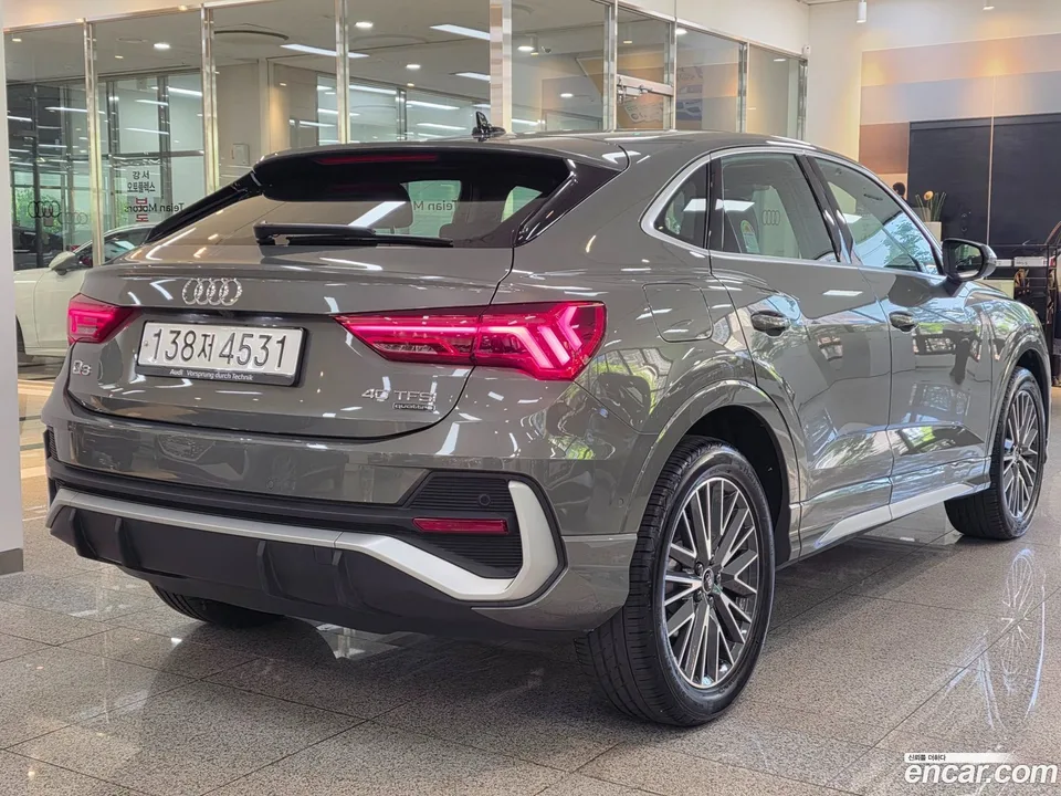 Audi Q3 40 TFSI 2024 — миниатюра 2