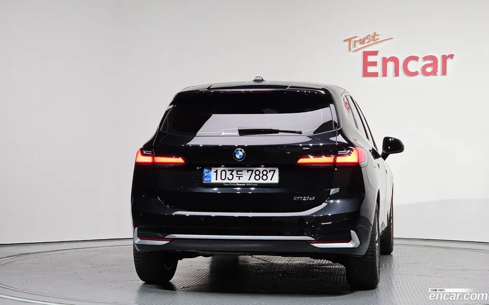 BMW 2 Series Active Tourer 218d 2023 — миниатюра 4
