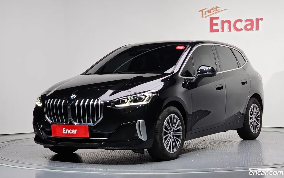 BMW 2 Series Active Tourer 218d 2023 — фото 1, купить с доставкой в Москву