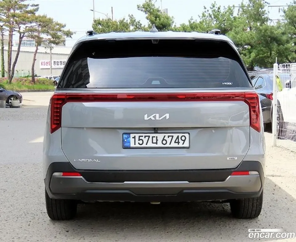 Kia Carnival HEV 9 2024 — миниатюра 4