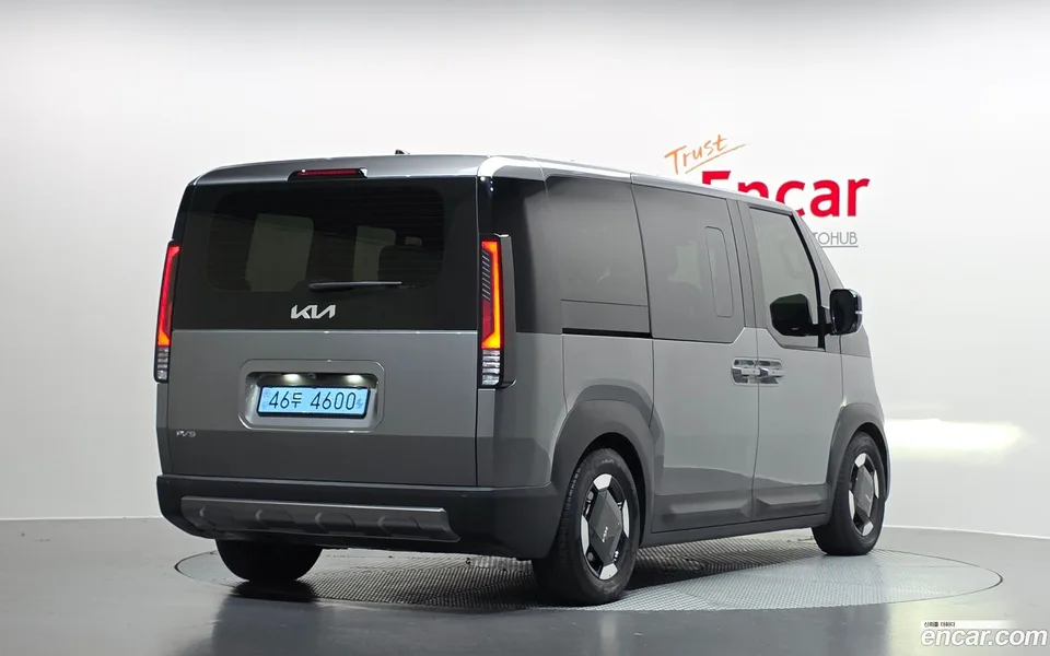 Kia PV5 2026 — миниатюра 2