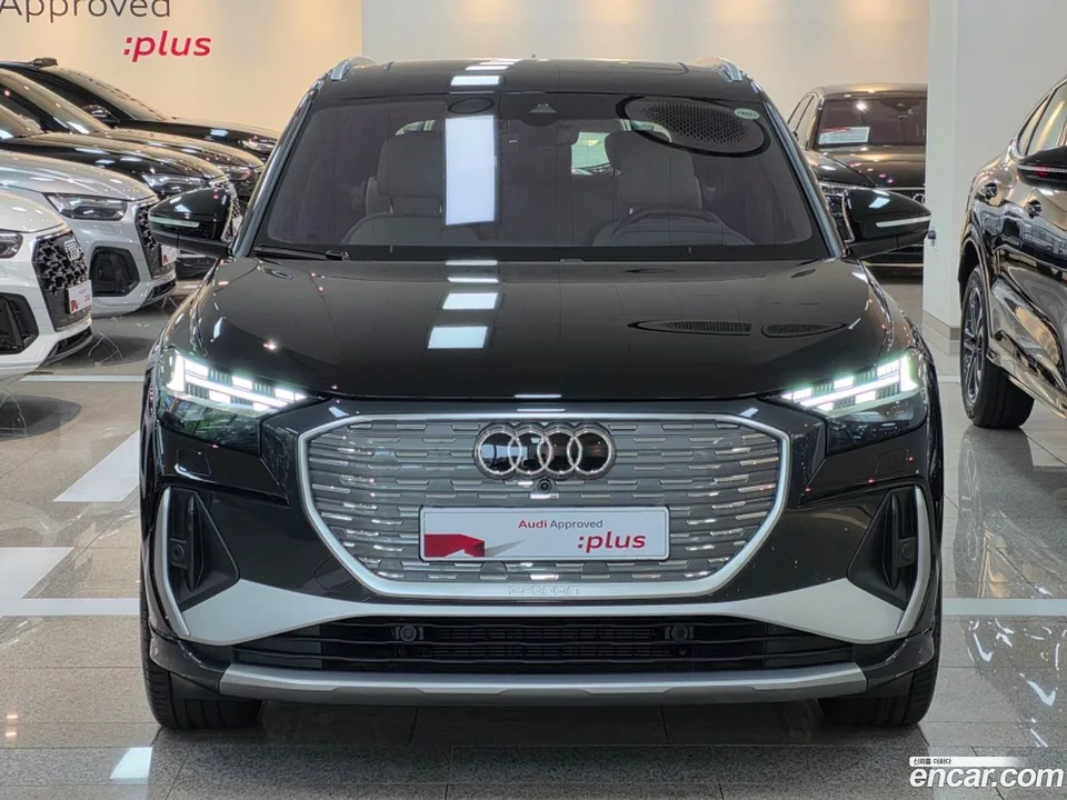 Audi Q4 e-tron 45 2025 — миниатюра 3