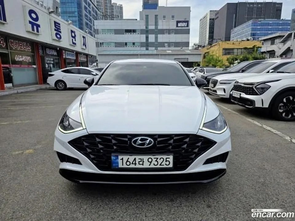 Hyundai Sonata 2.0 2022 — миниатюра 2