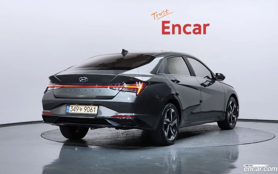 Hyundai Avante 1.6 2022 — миниатюра 2