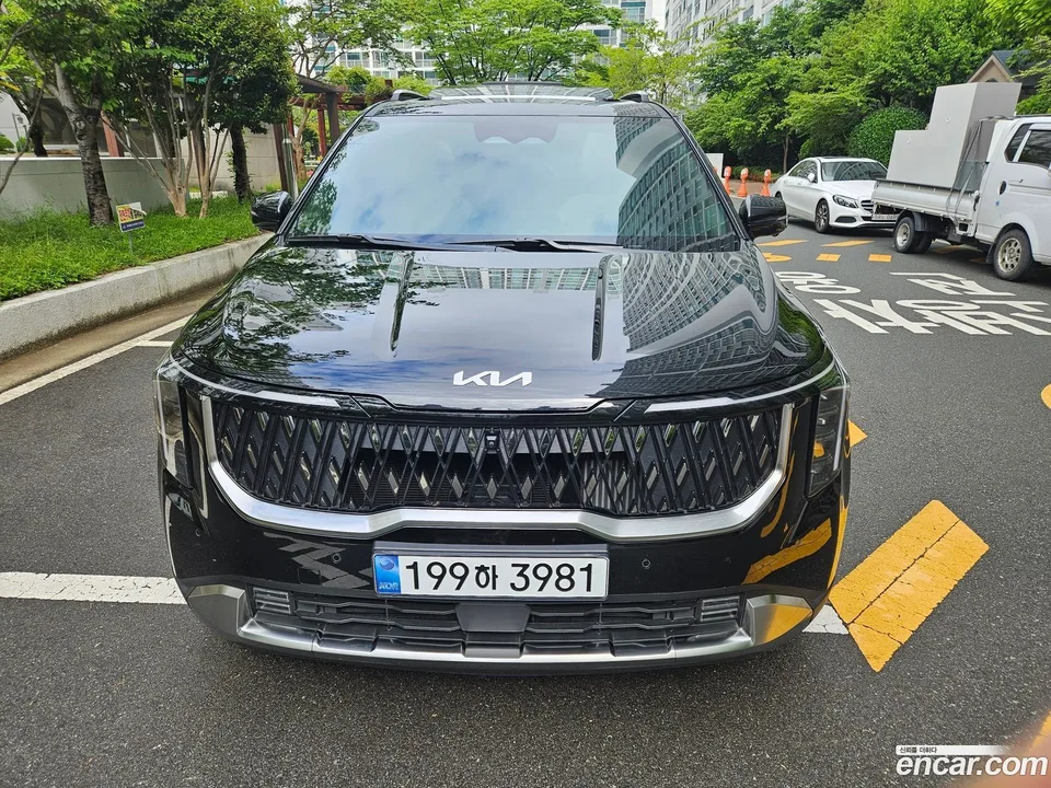 Kia Carnival HEV 9 2024 — миниатюра 3