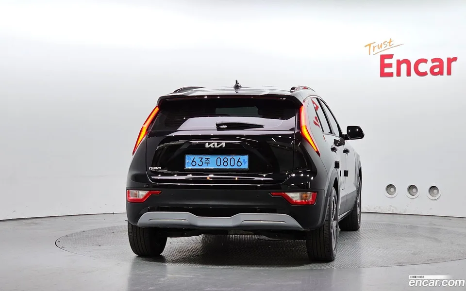 Kia Niro EV 2023 — миниатюра 4