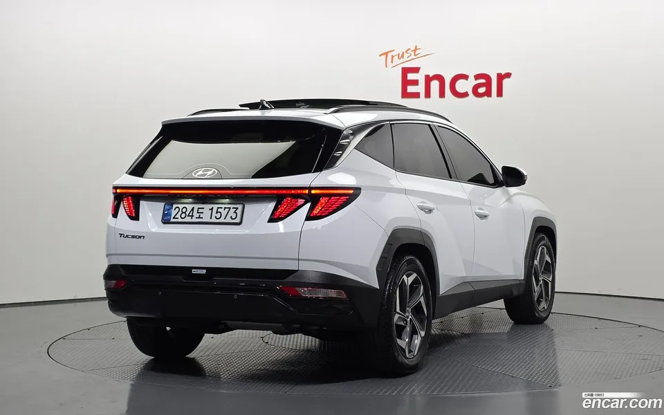 Hyundai Tucson 2.0 2WD 2022 — миниатюра 2