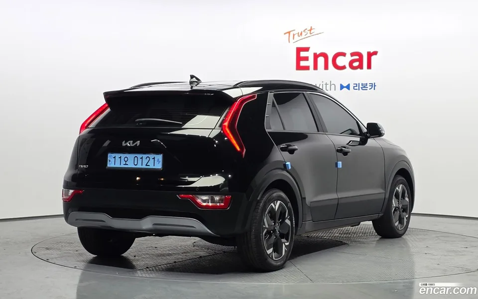 Kia Niro EV 2023 — миниатюра 2