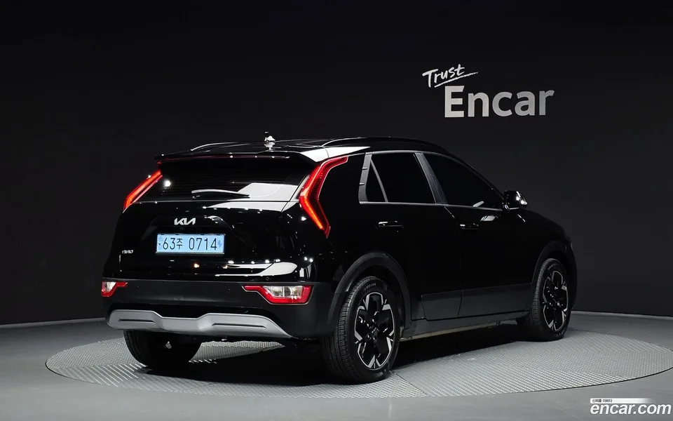 Kia Niro EV 2023 — миниатюра 2