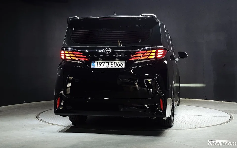 Toyota Alphard 2.5 HEV AWD 2025 — миниатюра 4