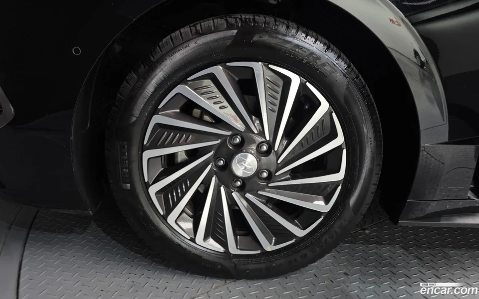 Hyundai Sonata Hybrid 2023 — миниатюра 2