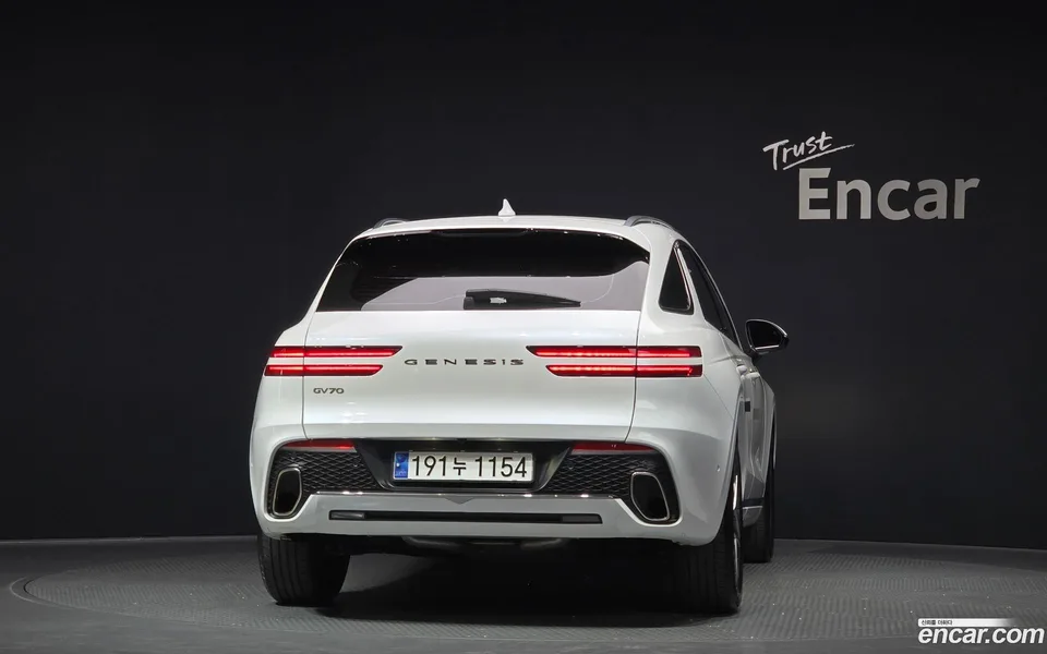 Genesis GV70 2.5T 2WD 2024 — миниатюра 4