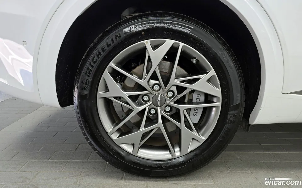 Genesis GV70 2.5T 2WD 2024 — миниатюра 5