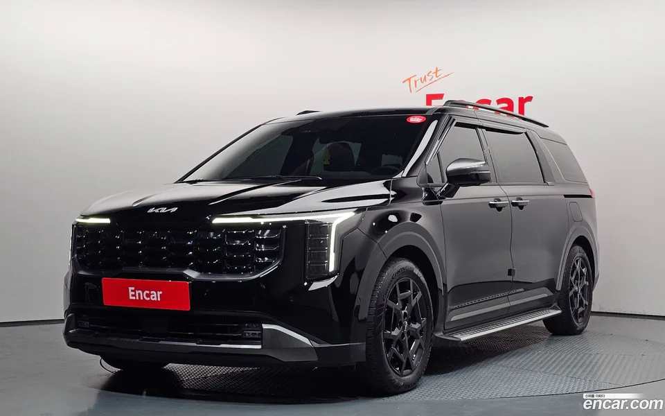 Kia Carnival 9 2024 — фото 1, купить с доставкой в Москву