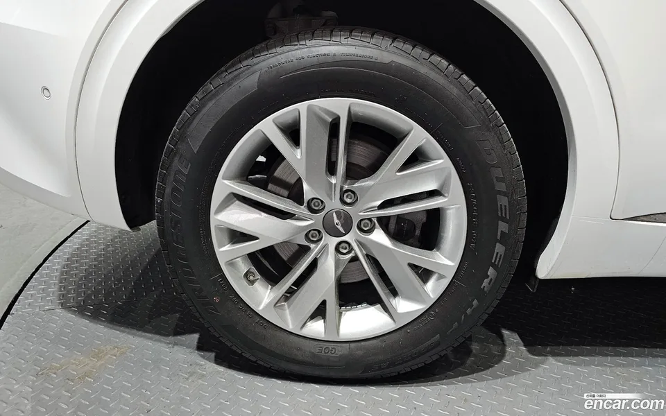 Genesis GV70 2.5T 2WD 2022 — миниатюра 5