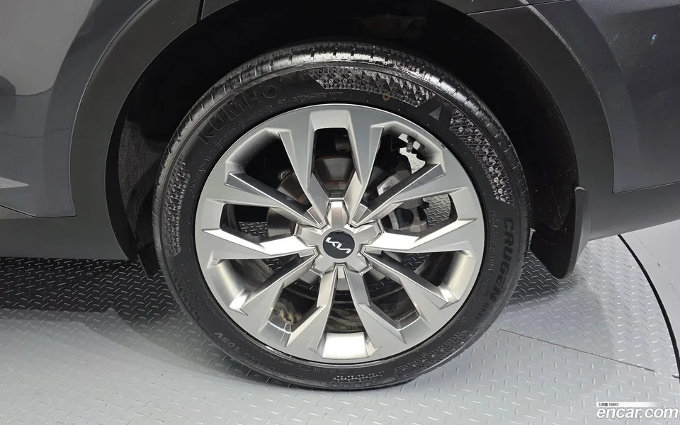 Kia Sorento 2.5T 2WD 2023 — миниатюра 5