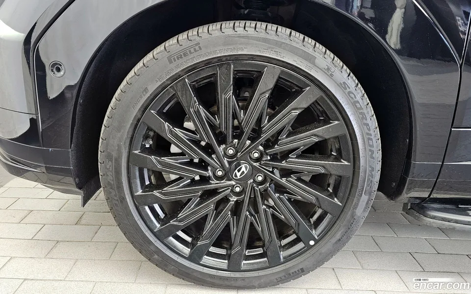 Hyundai SantaFe 2.5T 2WD 2025 — миниатюра 5