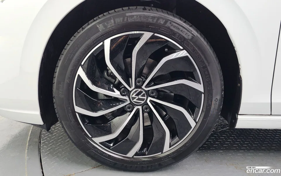 Volkswagen Golf 2.0 TDI 2022 — миниатюра 5