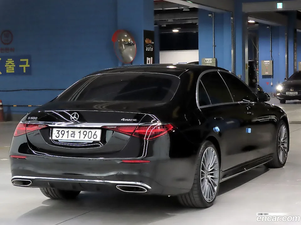 Mercedes-Benz S-Class S500L 4MATIC 2025 — миниатюра 3