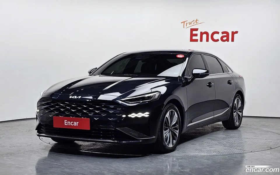 Kia K8 Hybrid 2023 — фото 1, купить с доставкой в Москву